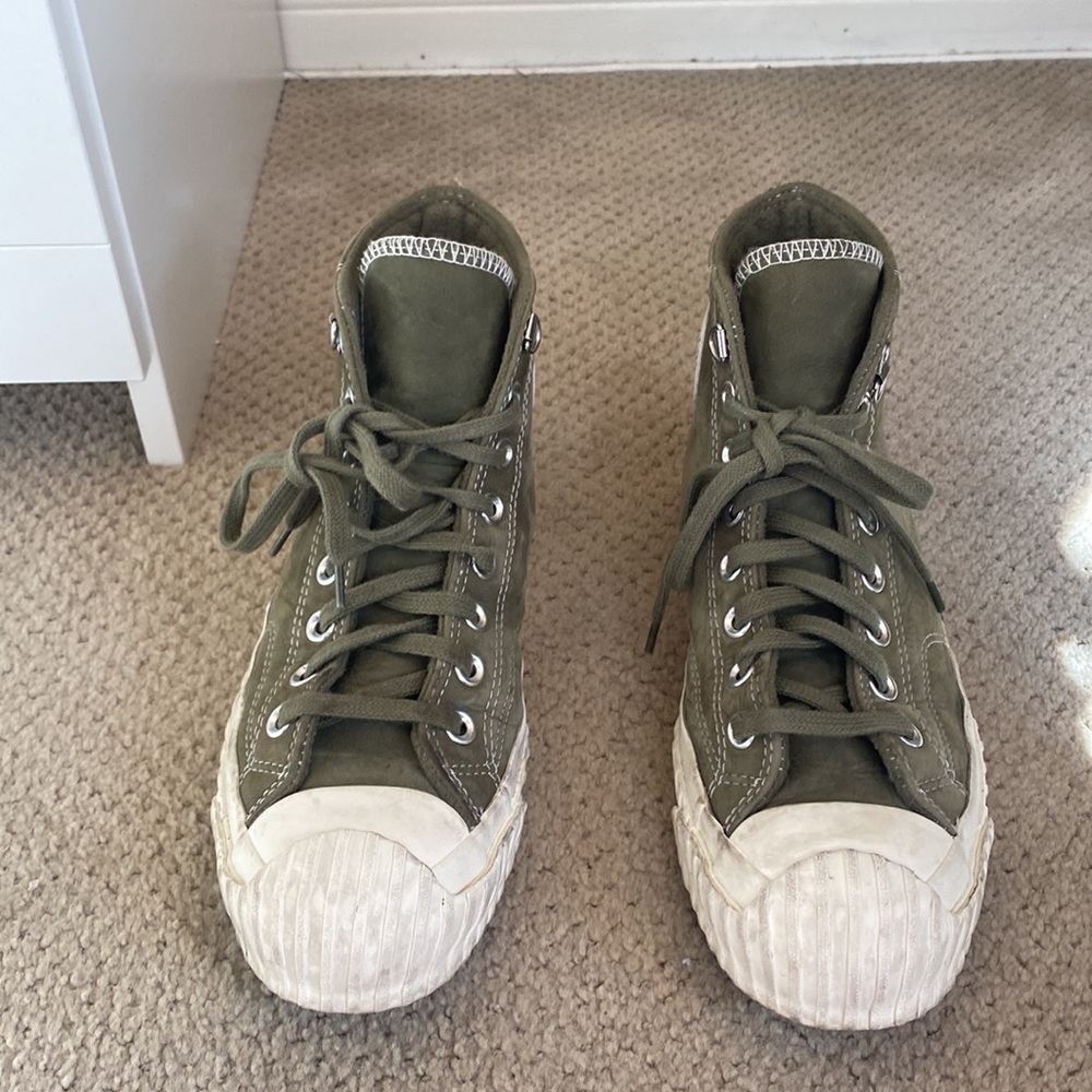 Suede leather converse